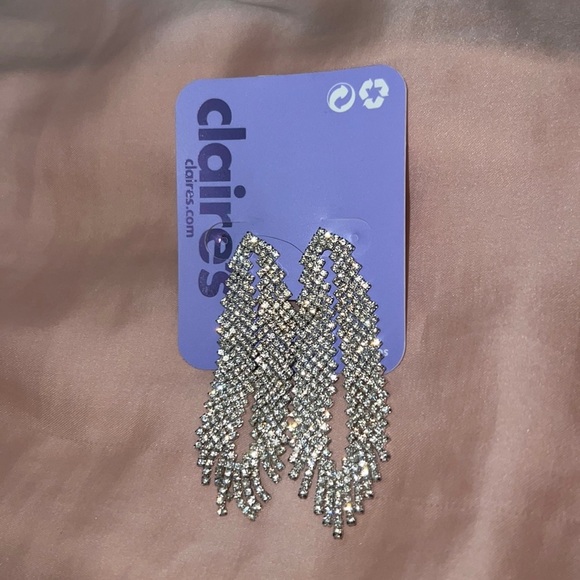 Claire’s sensitive solutions earrings new - Picture 2 of 9